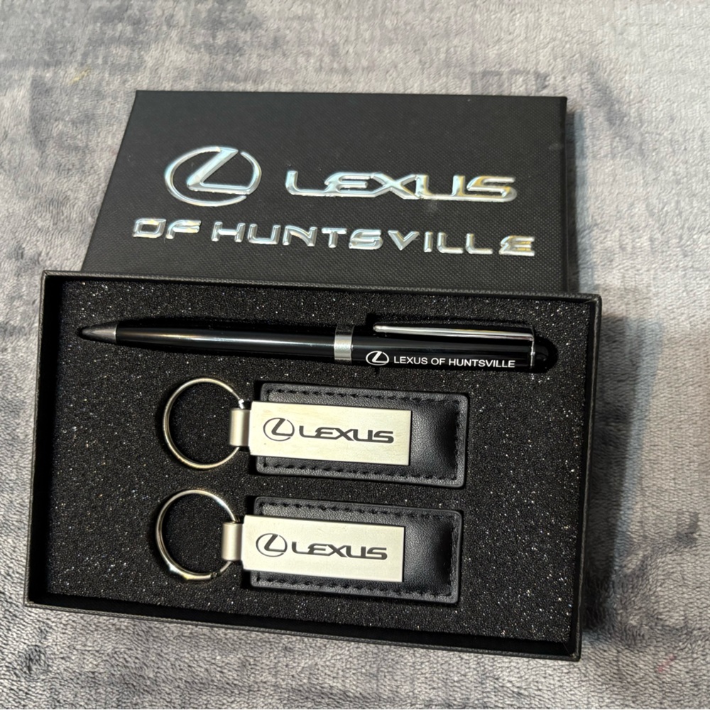 Lexus Keychain and Pen Set